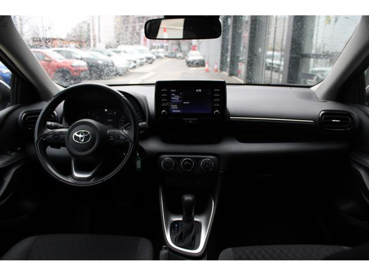 Toyota Yaris 1.5 Luna AUT 