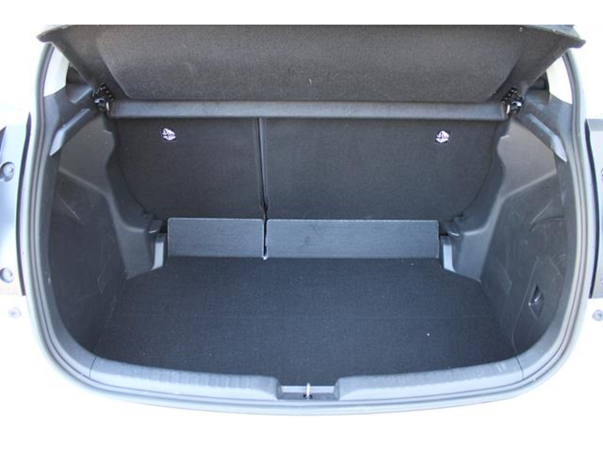 Toyota Yaris 1.5 Luna 