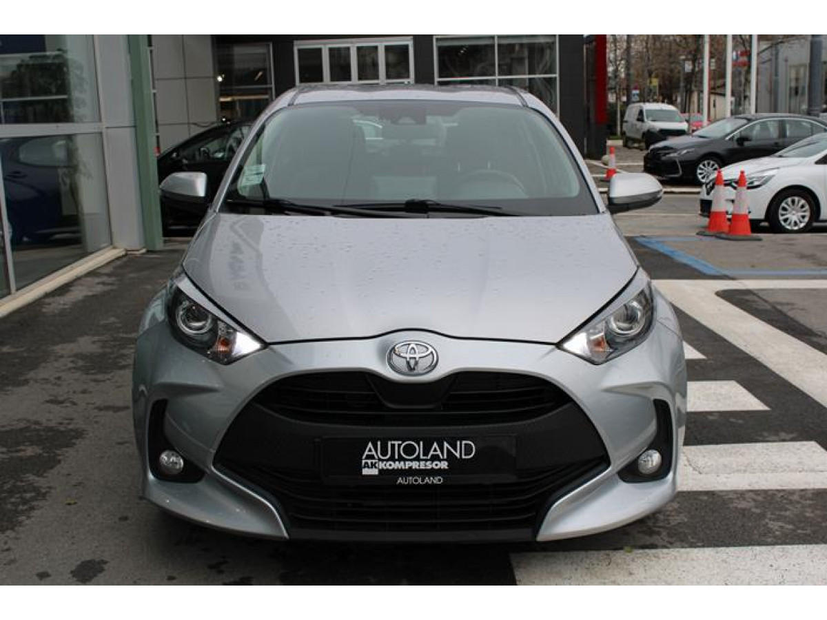 Toyota Yaris 1.5 Luna AUT 