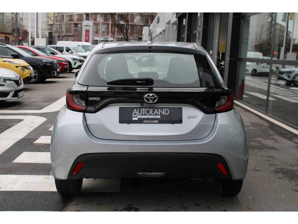 Toyota Yaris 1.5 Luna AUT 