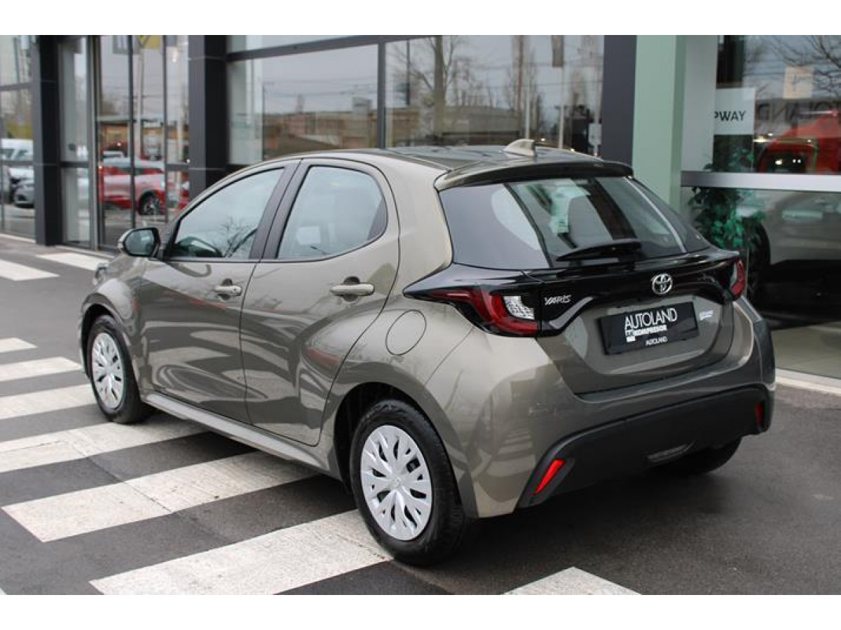 Toyota Yaris 1.5 Luna AUT 