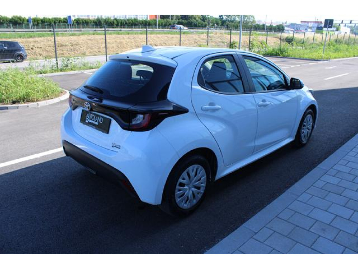 Toyota Yaris 1.5 Luna 