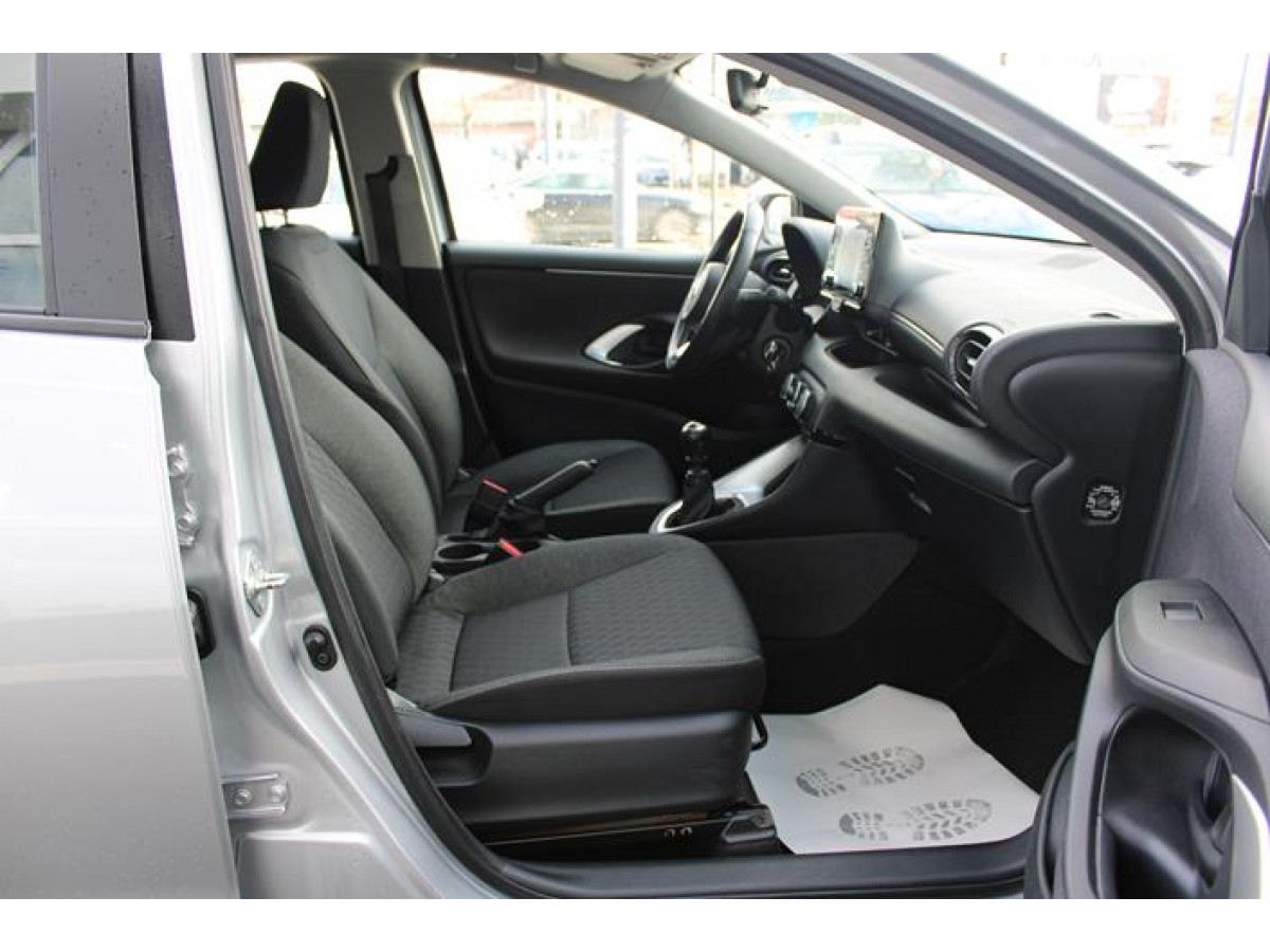 Toyota Yaris 1.5 Luna 