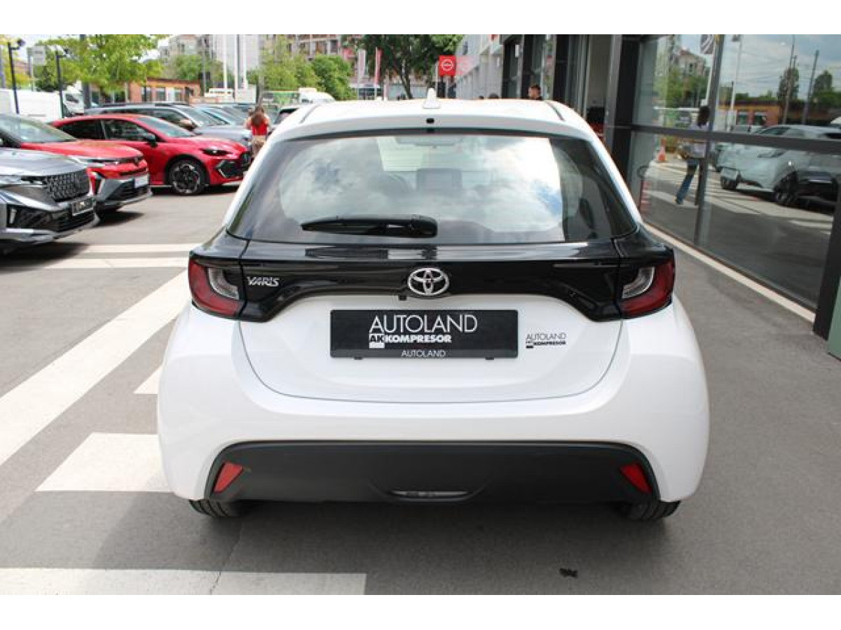 Toyota Yaris 1.5 Luna 