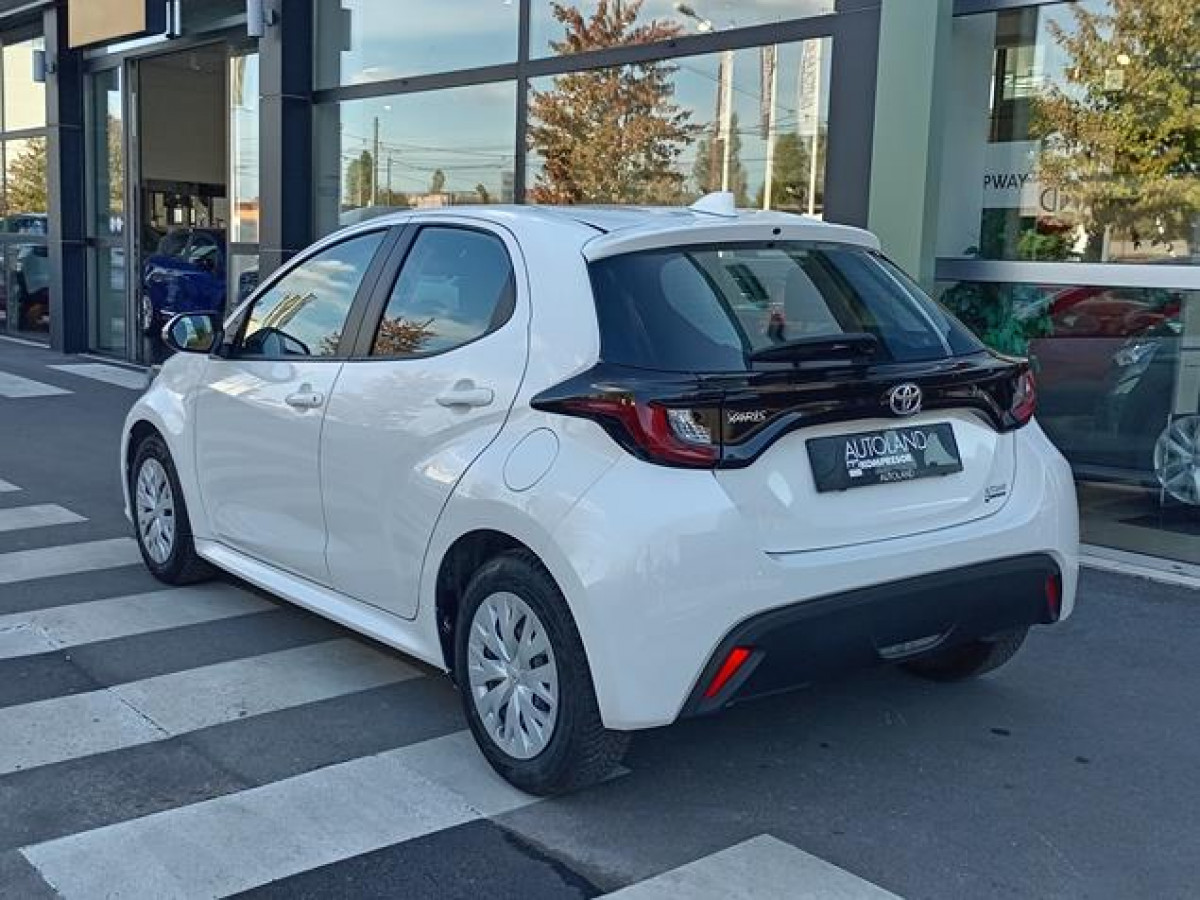 Toyota Yaris 1.0