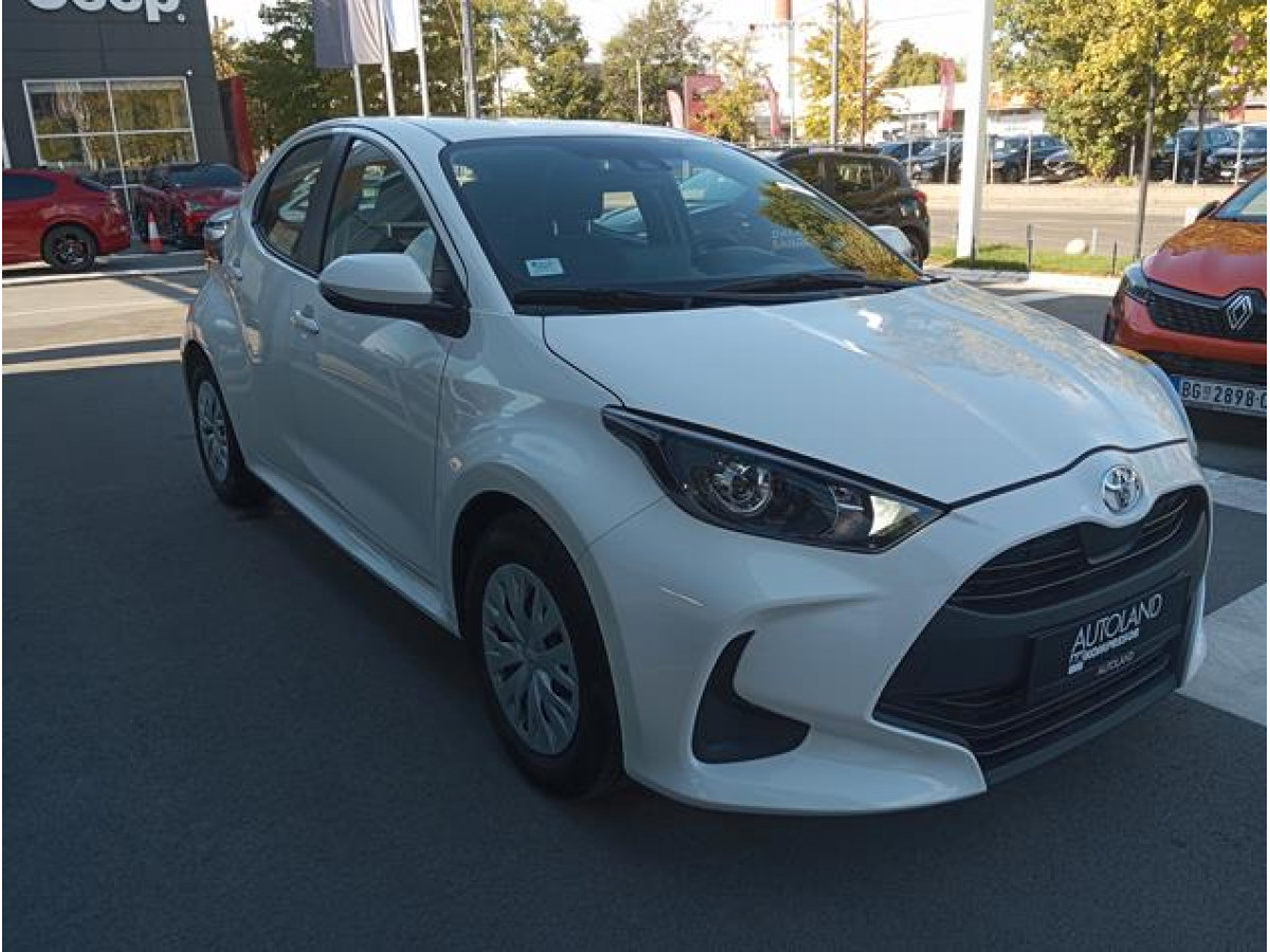 Toyota Yaris 1.0