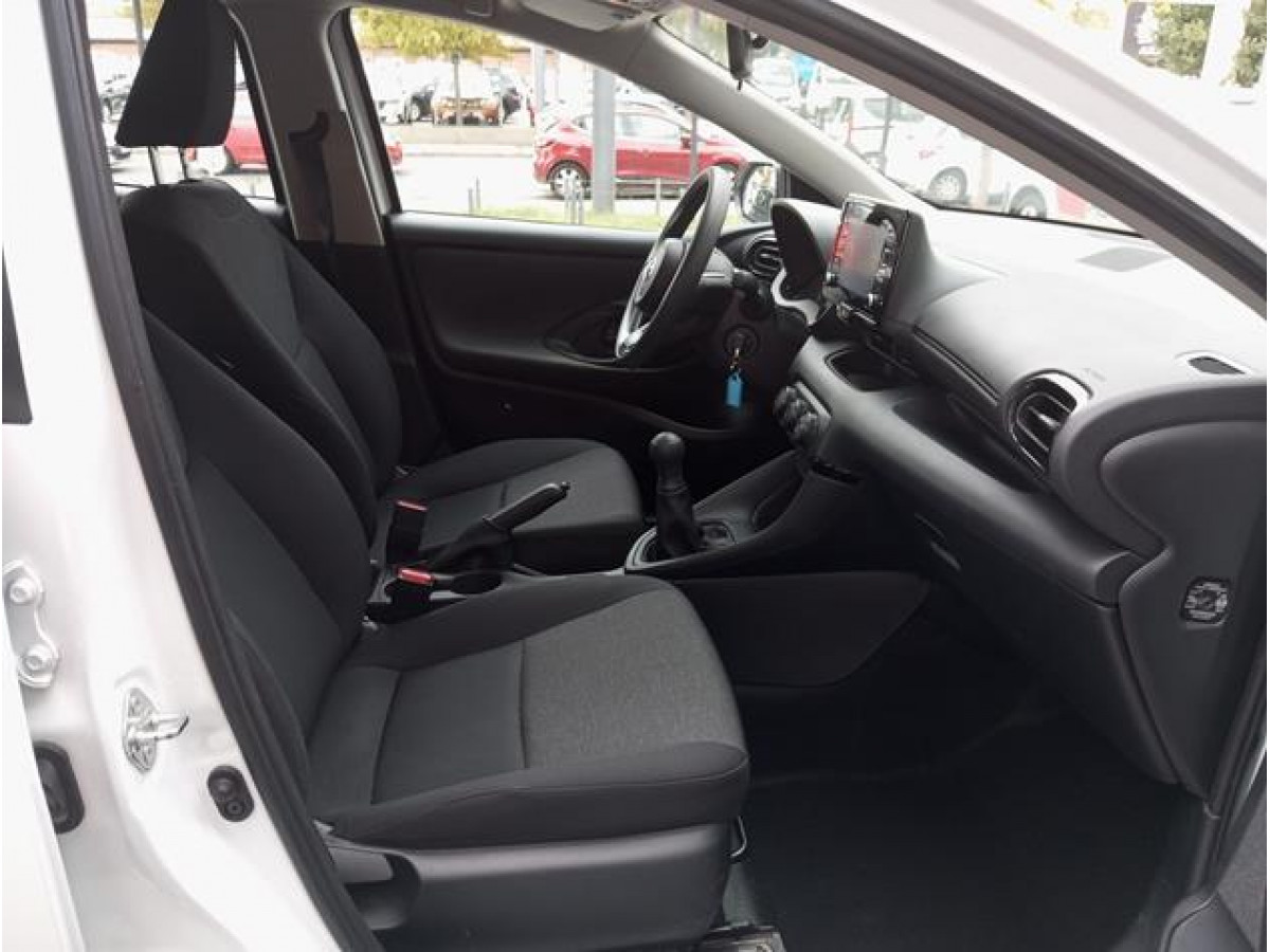 Toyota Yaris 1.0