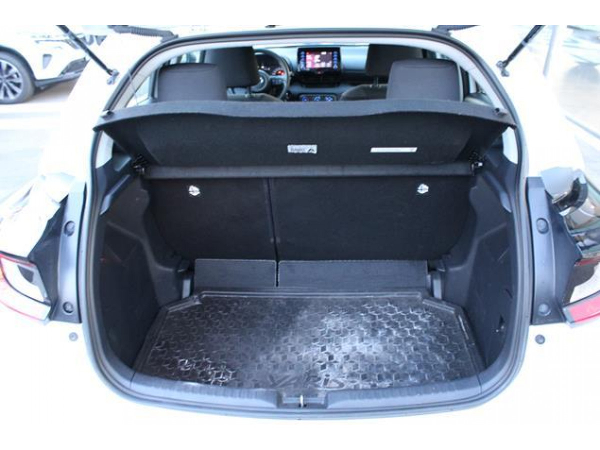 Toyota Yaris 1.0 
