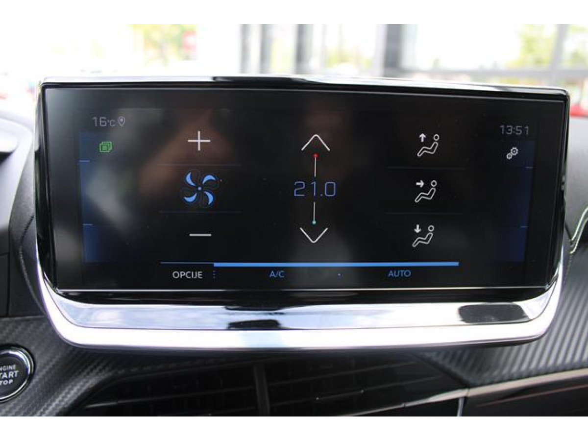 Peugeot 2008 1.5 HDI 