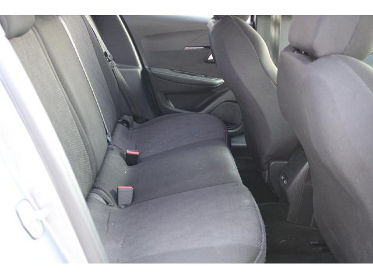 Peugeot 208 1.2 GT LINE AUT 