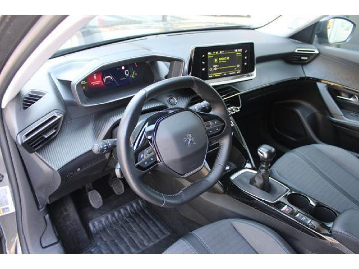 Peugeot 2008 1.2 PURETECH ACTIVE 