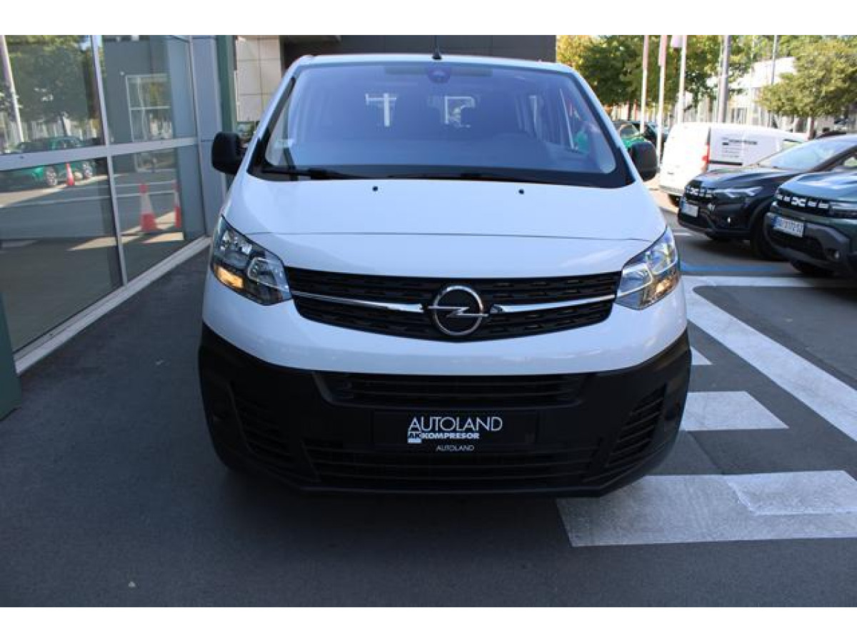 Opel Vivaro 2.0 L 180 A 8 