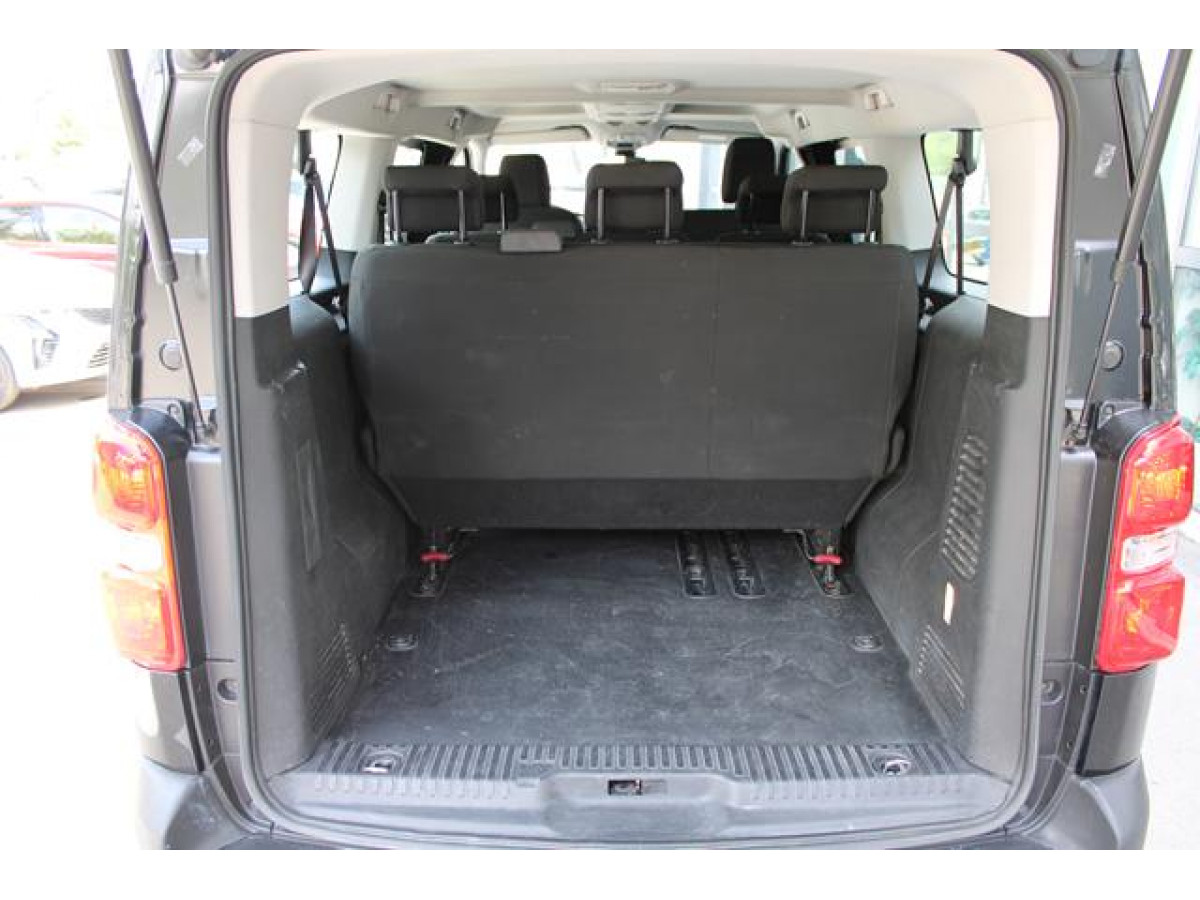 OPEL VIVARO 2.0 AUT 