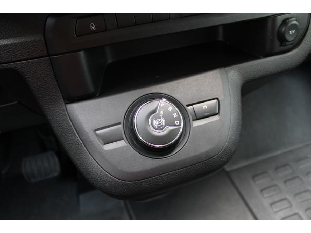 OPEL VIVARO 2.0 AUT 