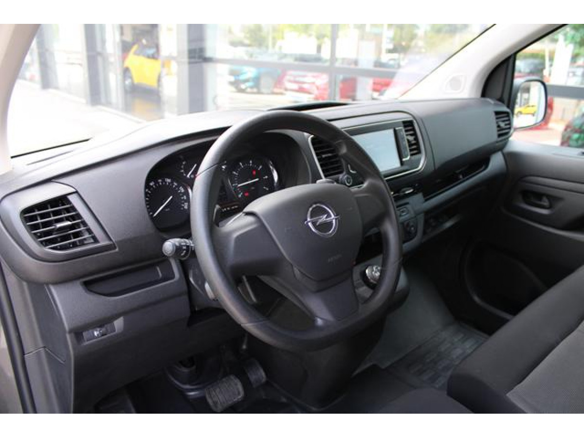 OPEL VIVARO 2.0 AUT 