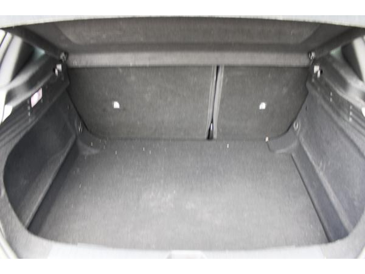 Opel Astra L 1.2 Edition 