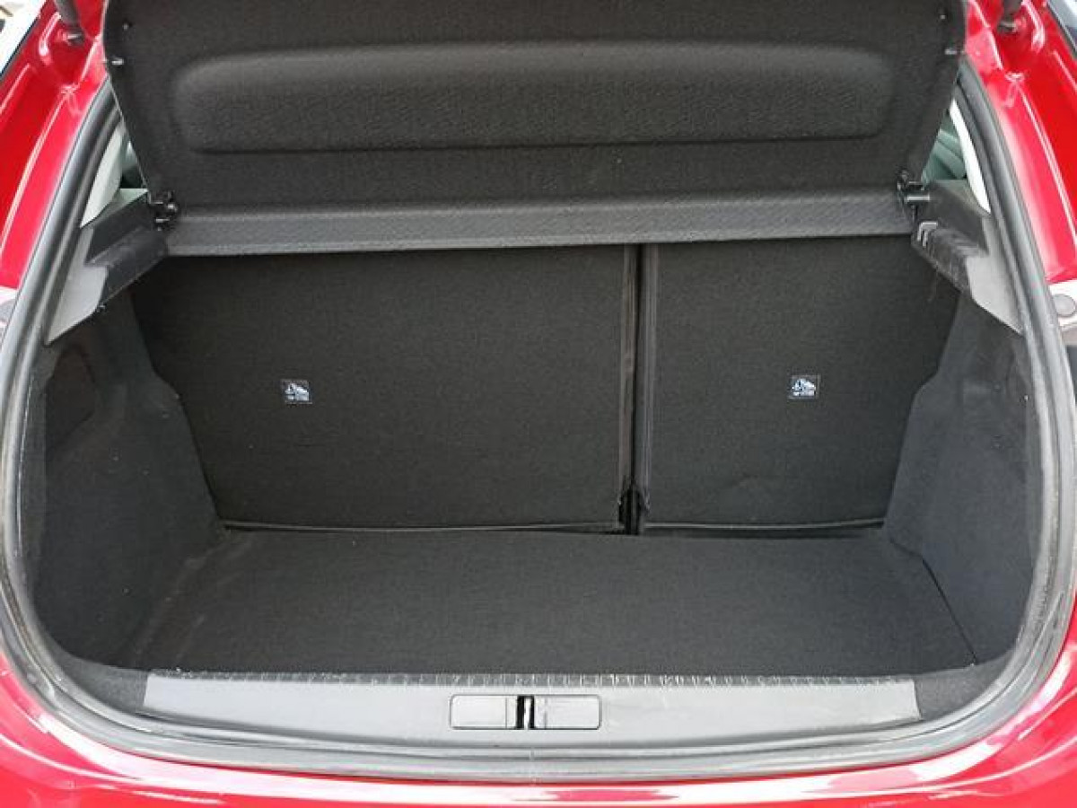 Opel Corsa F 1.2 Edition