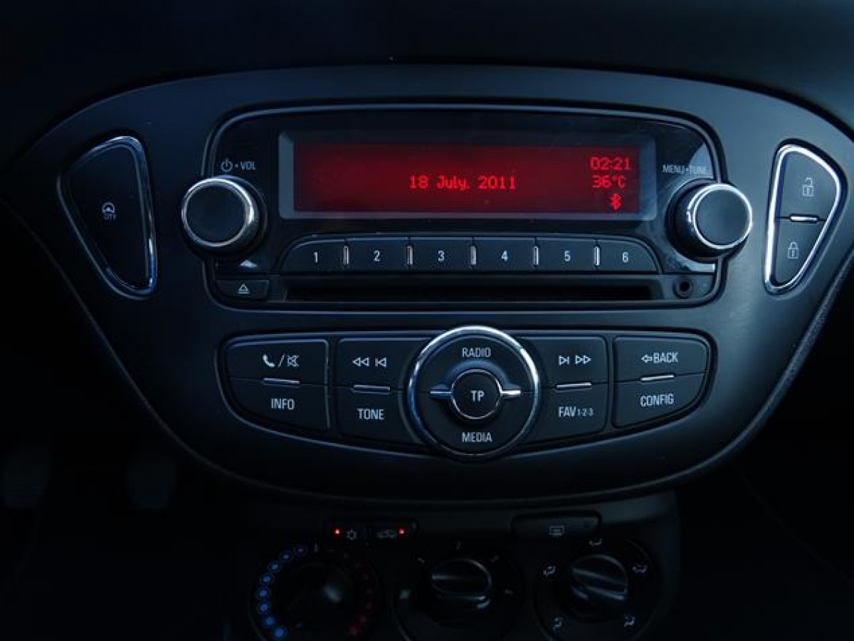 Opel Corsa E 1.3 cdti Selection 
