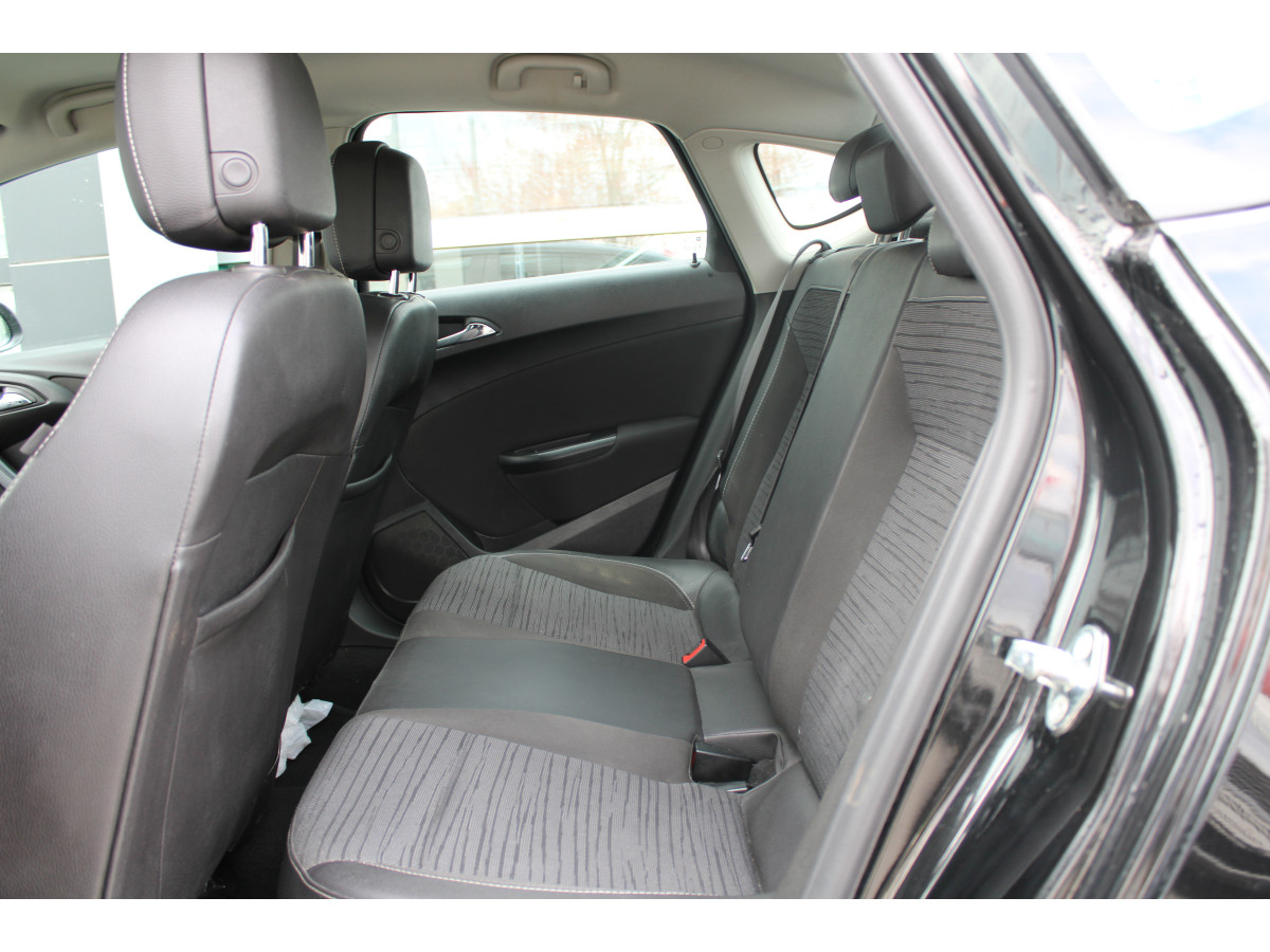 Opel Astra J 1.6 cdti AUT 