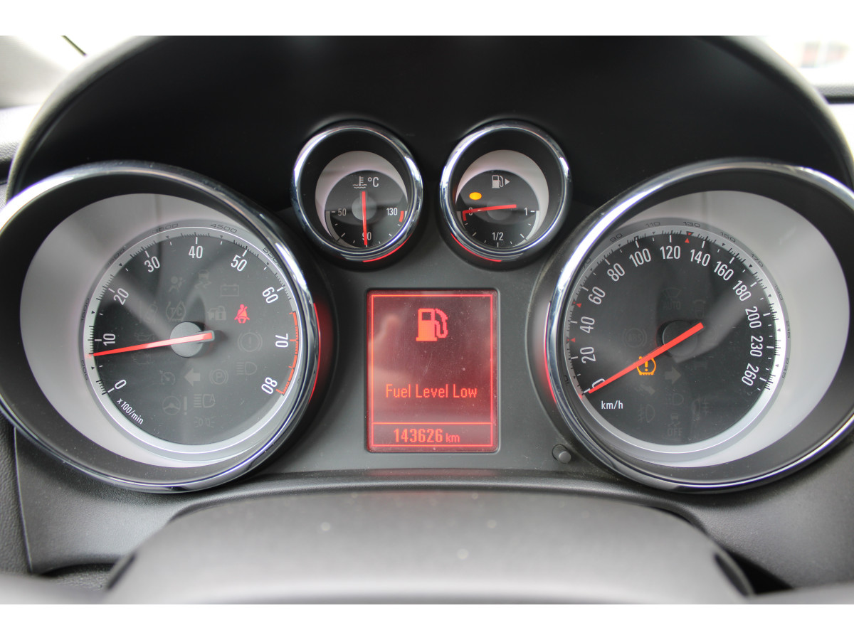 Opel Astra J 1.6 cdti AUT 