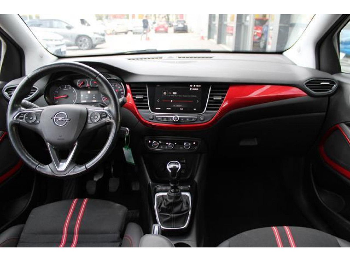 Opel Crossland X 1.2TURBO M6 