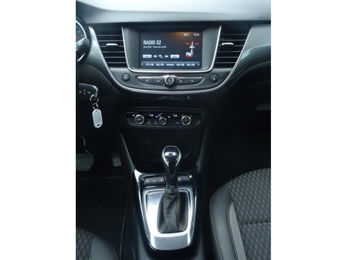 Opel Crossland X 1.2 Innovation AUT 