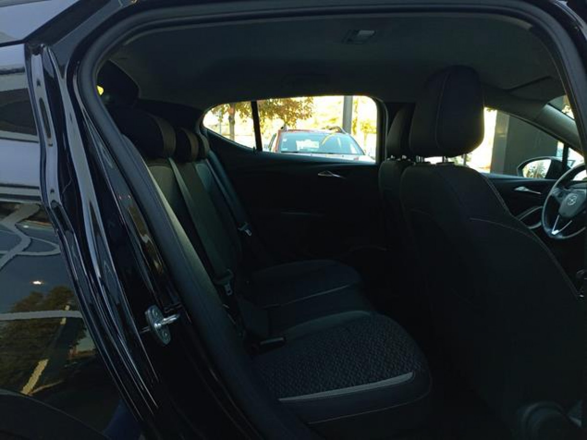 Opel Astra K 1.5 d Edition