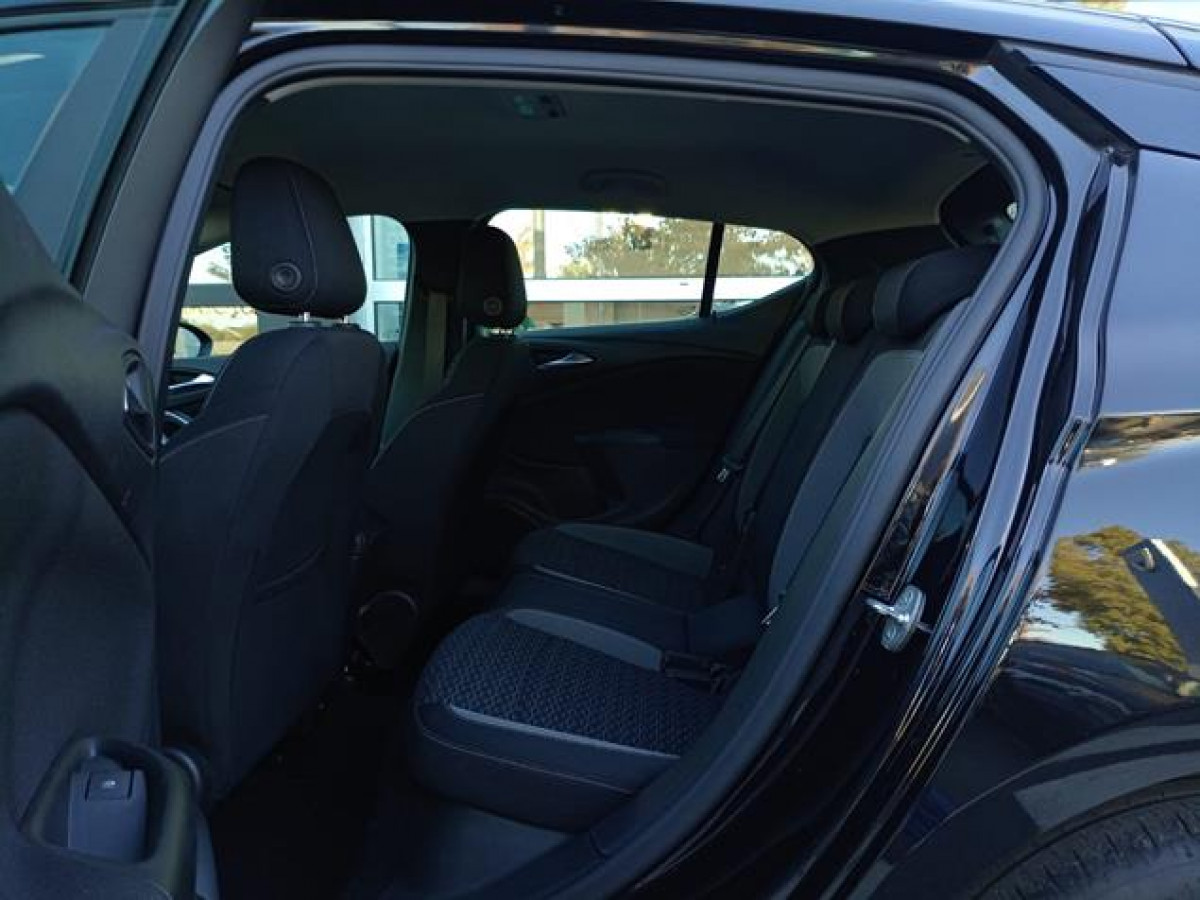 Opel Astra K 1.5 d Edition