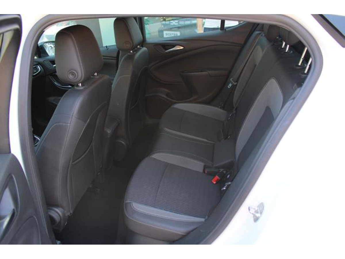 Opel Astra K 1.2 TURBO ELEGANCE 