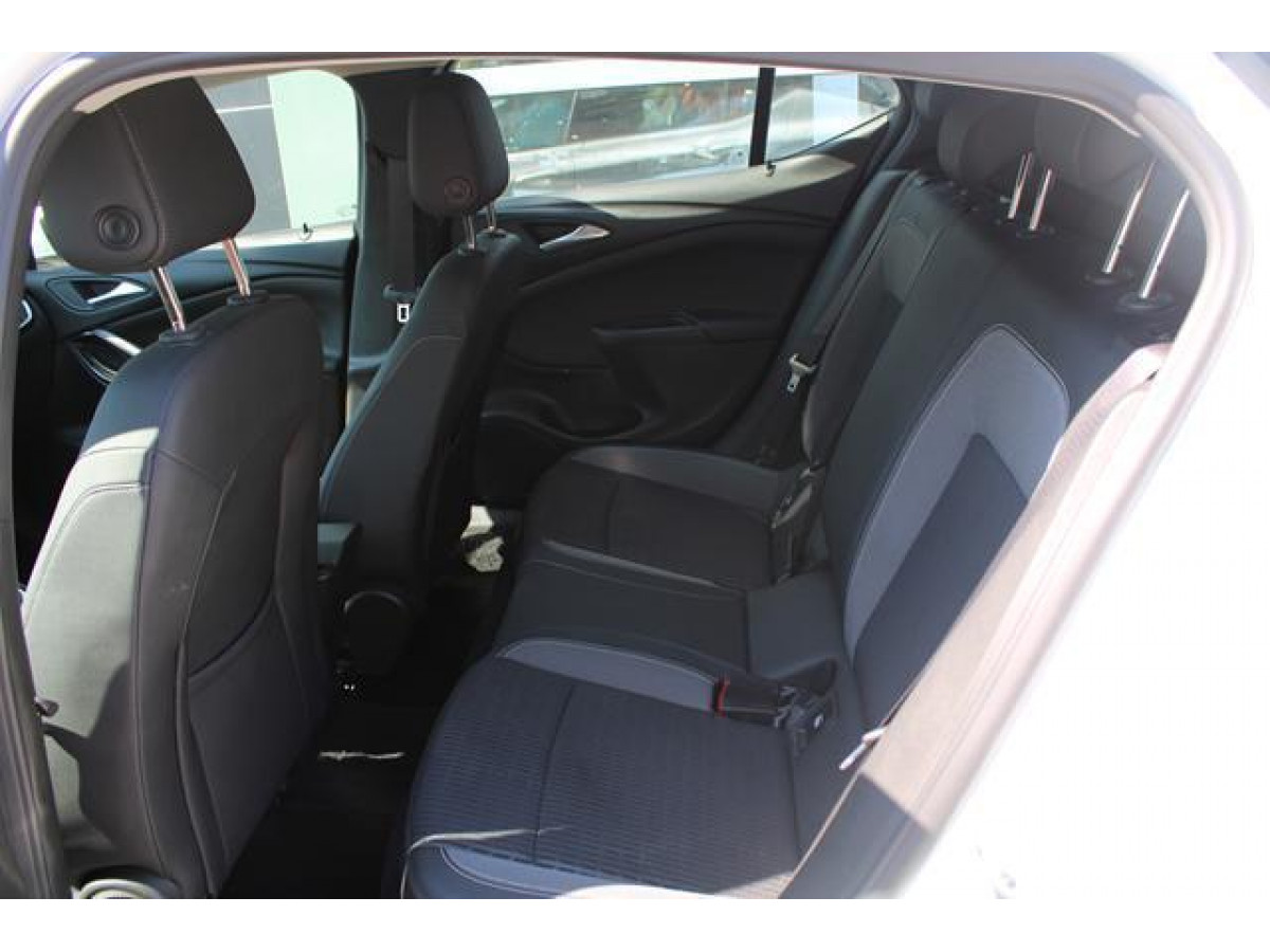 Opel Astra K 1.2 TURBO ELEGANCE 