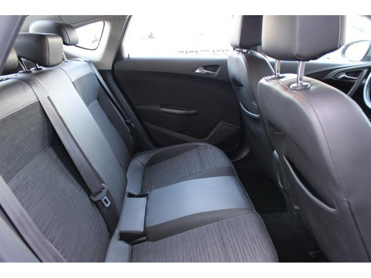 Opel Astra J 1.6 TWIN. ENJOY AUT 