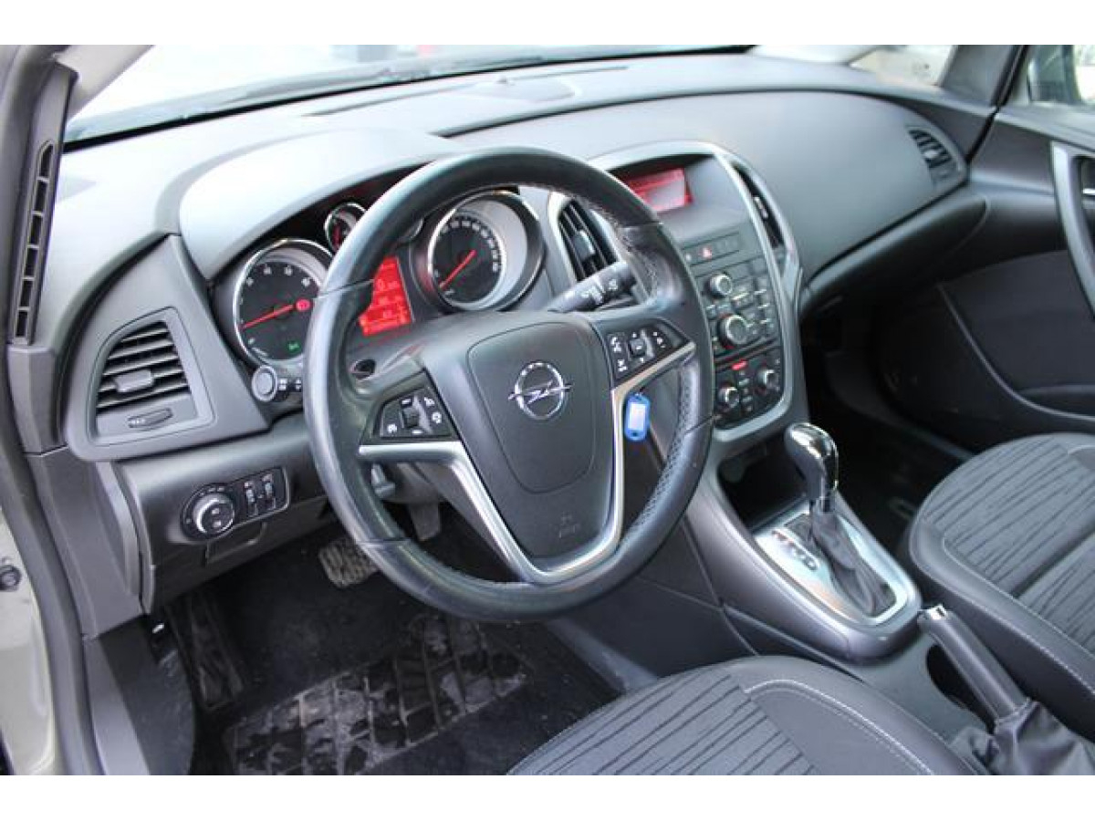 Opel Astra J 1.6 TWIN. ENJOY AUT 