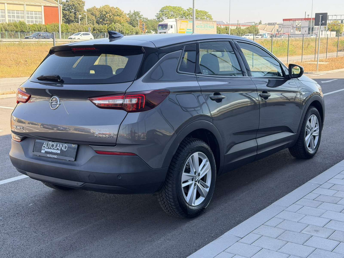 Opel Grandland X 
