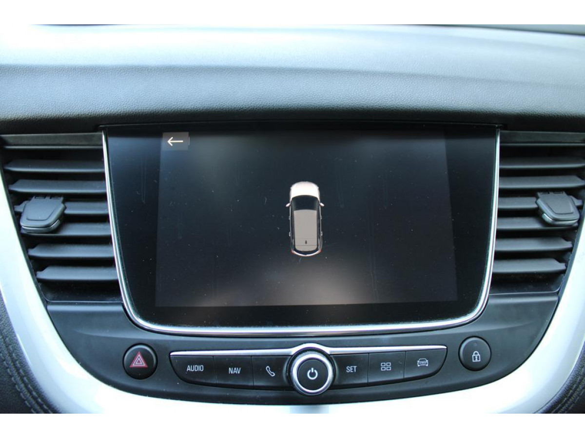 Opel Grandland X 1.5 HDI Business AUT 