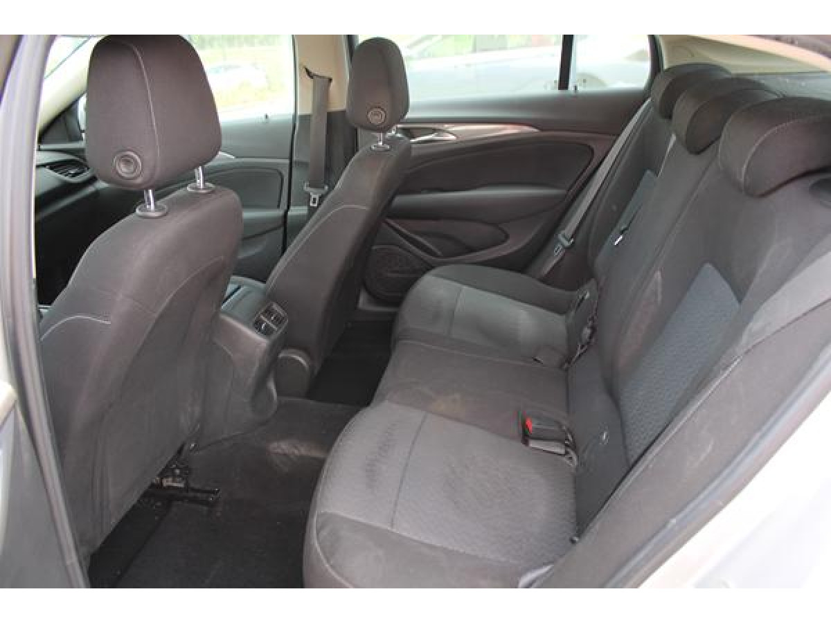 Opel Insignia 1.6 cdti Enjoy 