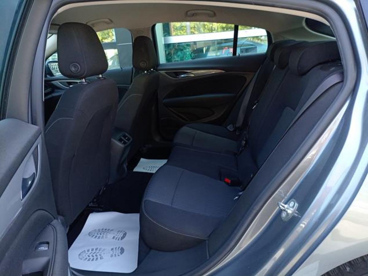 Opel Insignia 2.0 CDTI Edition AUT