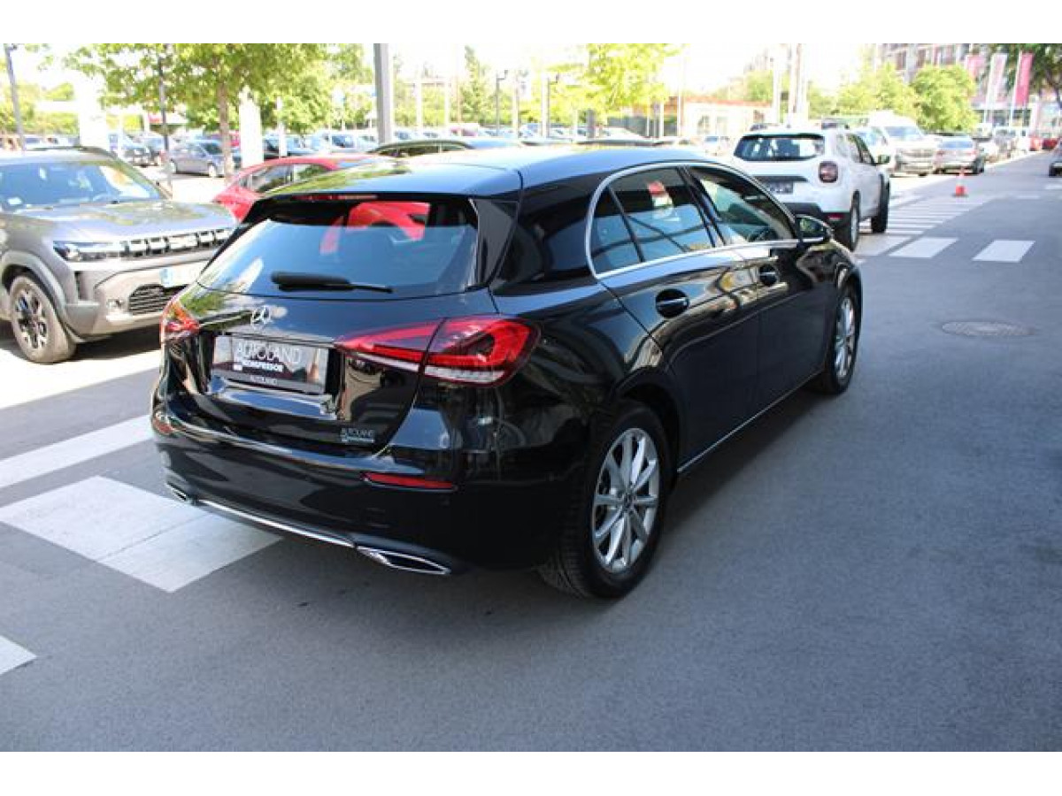 Mercedes Benz A 180 1.3 MHEV DCT 