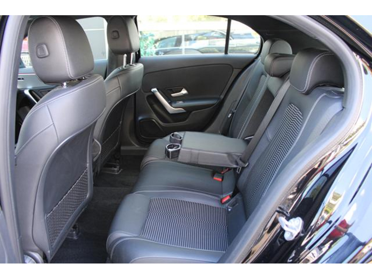Mercedes Benz A 180 1.3 MHEV DCT 