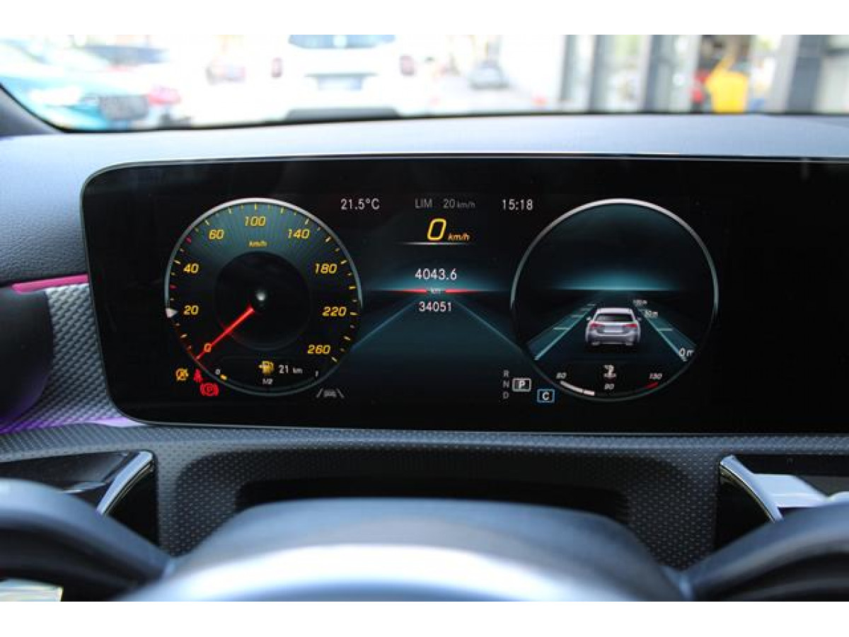 Mercedes Benz A 180 1.3 MHEV DCT 