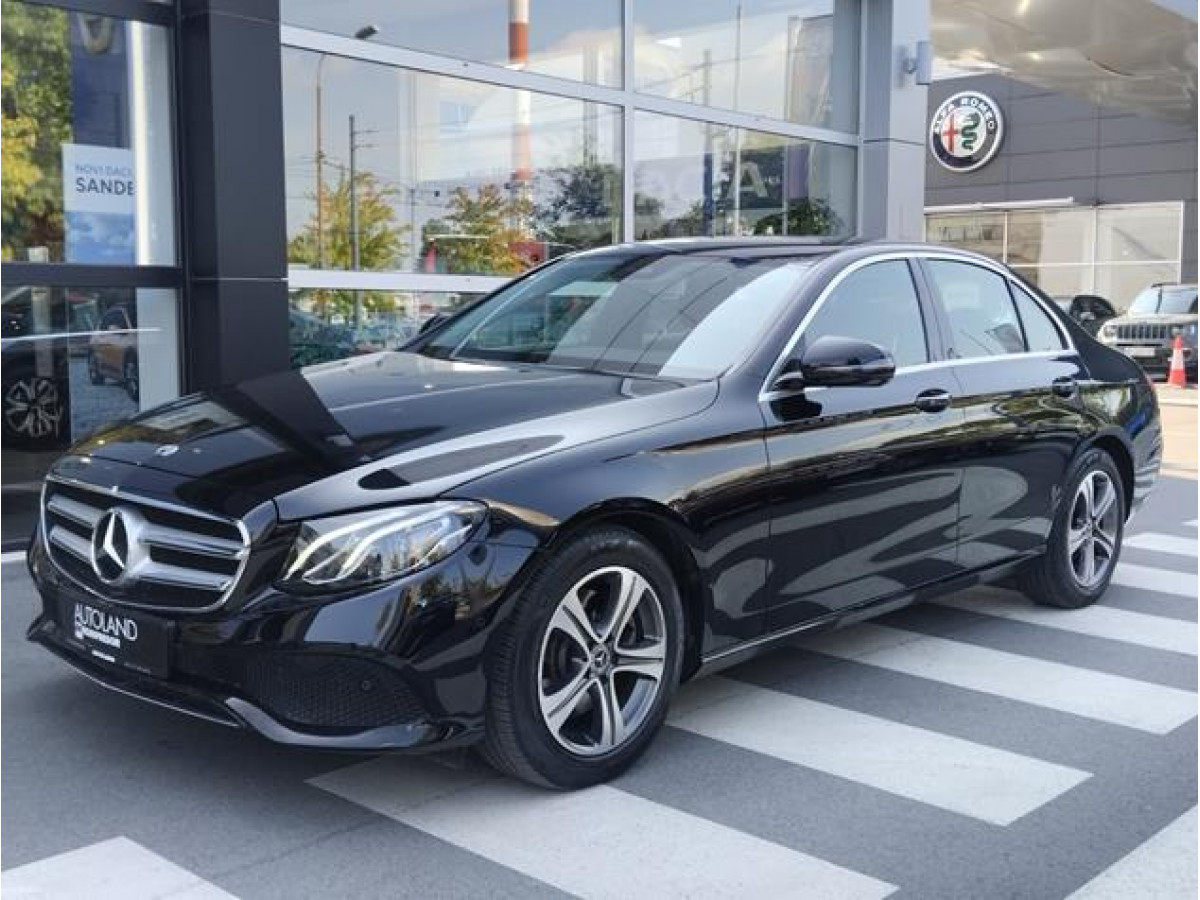 Mercedes Benz E 220 D 4MATIC