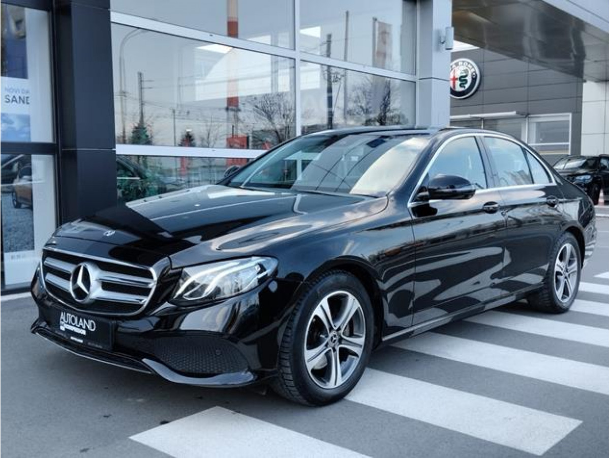 Mercedes Benz E 220 D 4MATIC