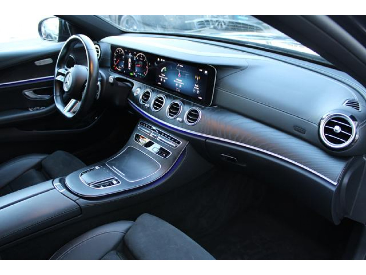 Mercedes Benz E 220 Hybrid 4 MATIC 