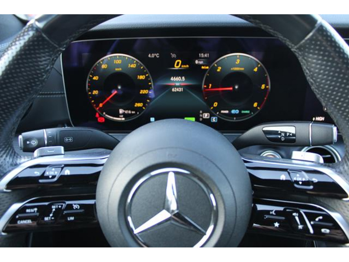 Mercedes Benz E 220 Hybrid 4 MATIC 
