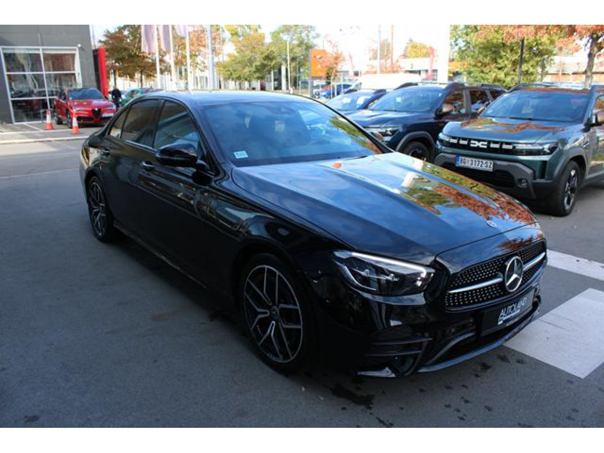 Mercedes Benz E220 D Hybrid 4MATIC 