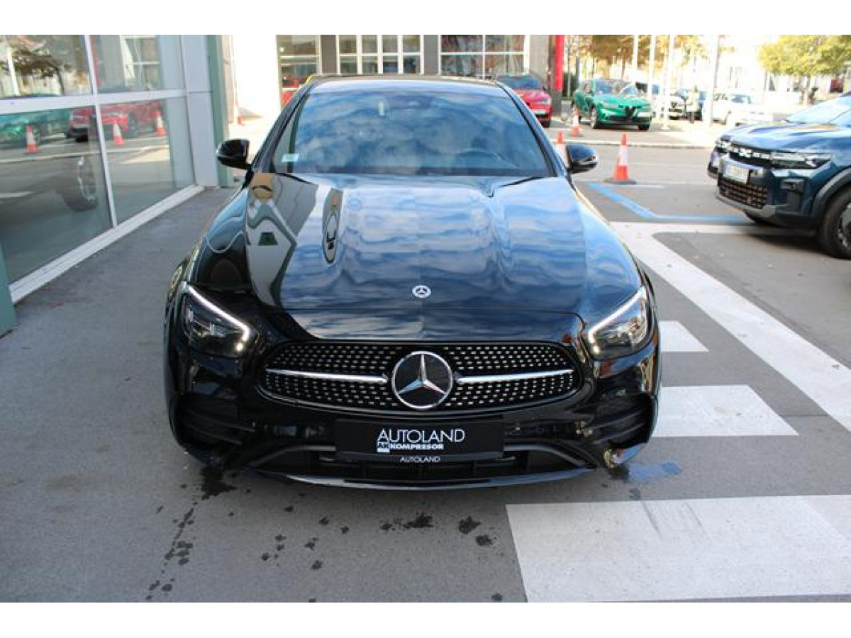 Mercedes Benz E220 D Hybrid 4MATIC 