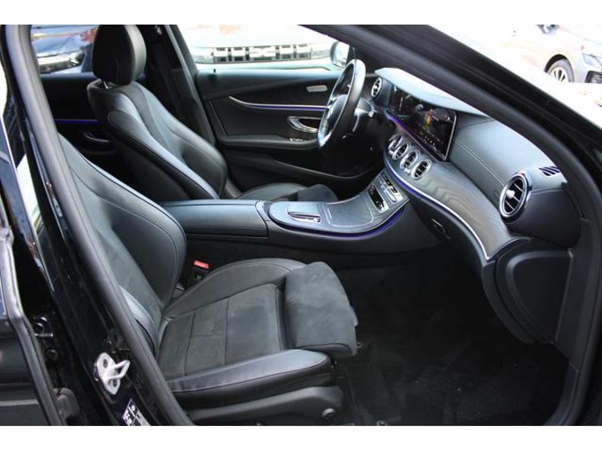 Mercedes Benz E220 D Hybrid 4MATIC 