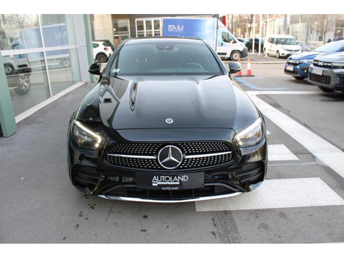 Mercedes Benz E 220 2.0 D HYB. 4MATIC 