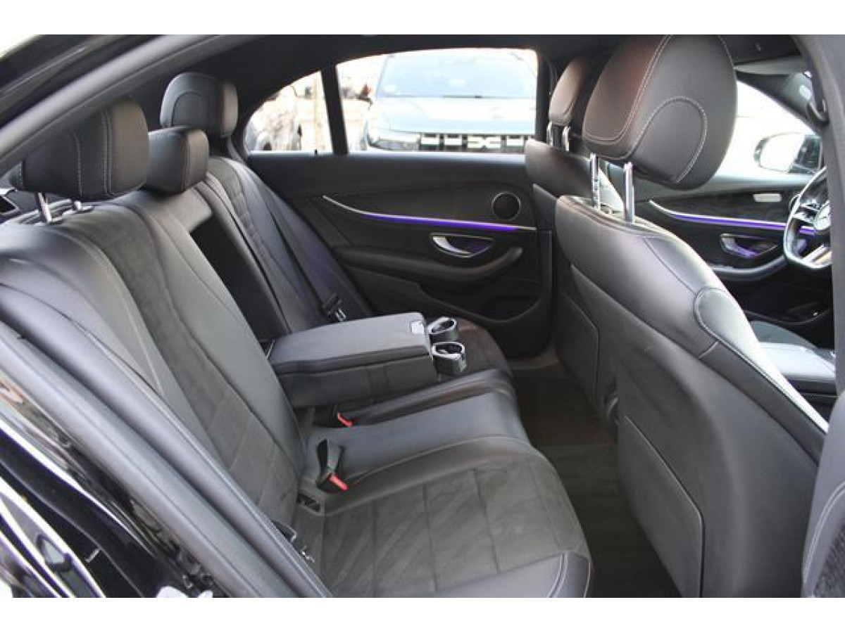 Mercedes Benz E 220 2.0 D HYB. 4MATIC 