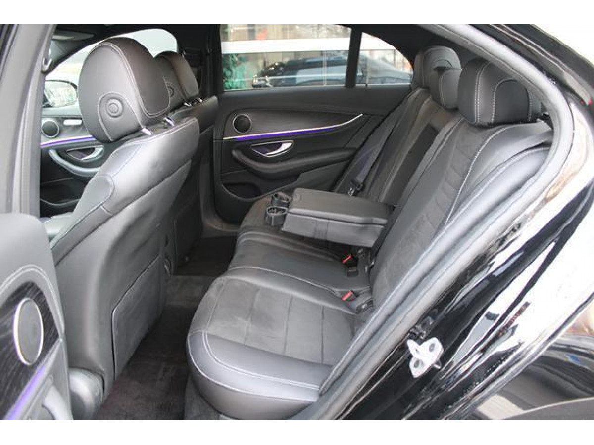 Mercedes Benz E 220 Hybrid 4 MATIC 