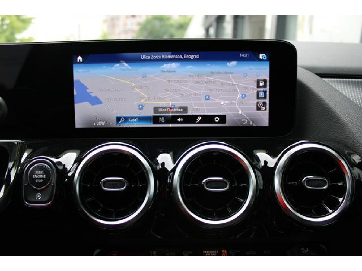 Mercedes Benz GLA 200 1.3 AUT 